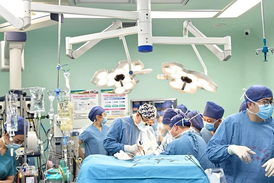 当生命悬于分秒间!分娩冲刺时产妇突发脑出血昏迷,极速抢救拼回母婴两条命