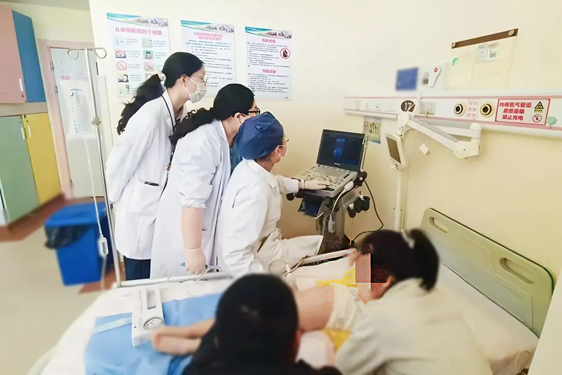 肠套叠“解套”有新法!小儿普外科无辐射温水复位,解除“大肠包小肠”