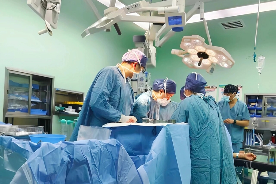 Help,help!HELLP综合征凌晨突袭“准妈妈”,产科团队紧急抢救击退“死神”