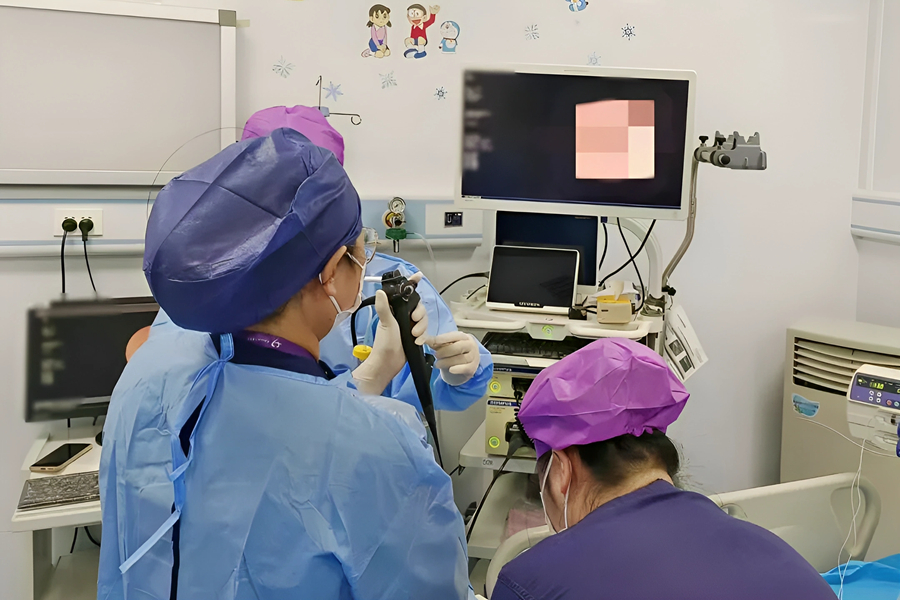 文具“把玩式使用”使不得！小学生误吸笔帽引发极速抢救