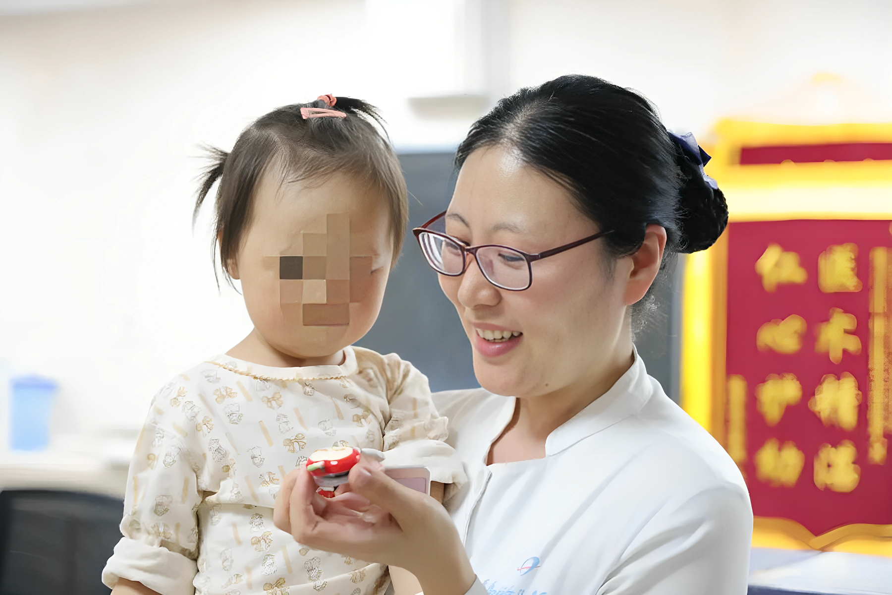 暖医印记 | “数到三，就扎好了”——两封稚嫩感谢信背后的暖医故事