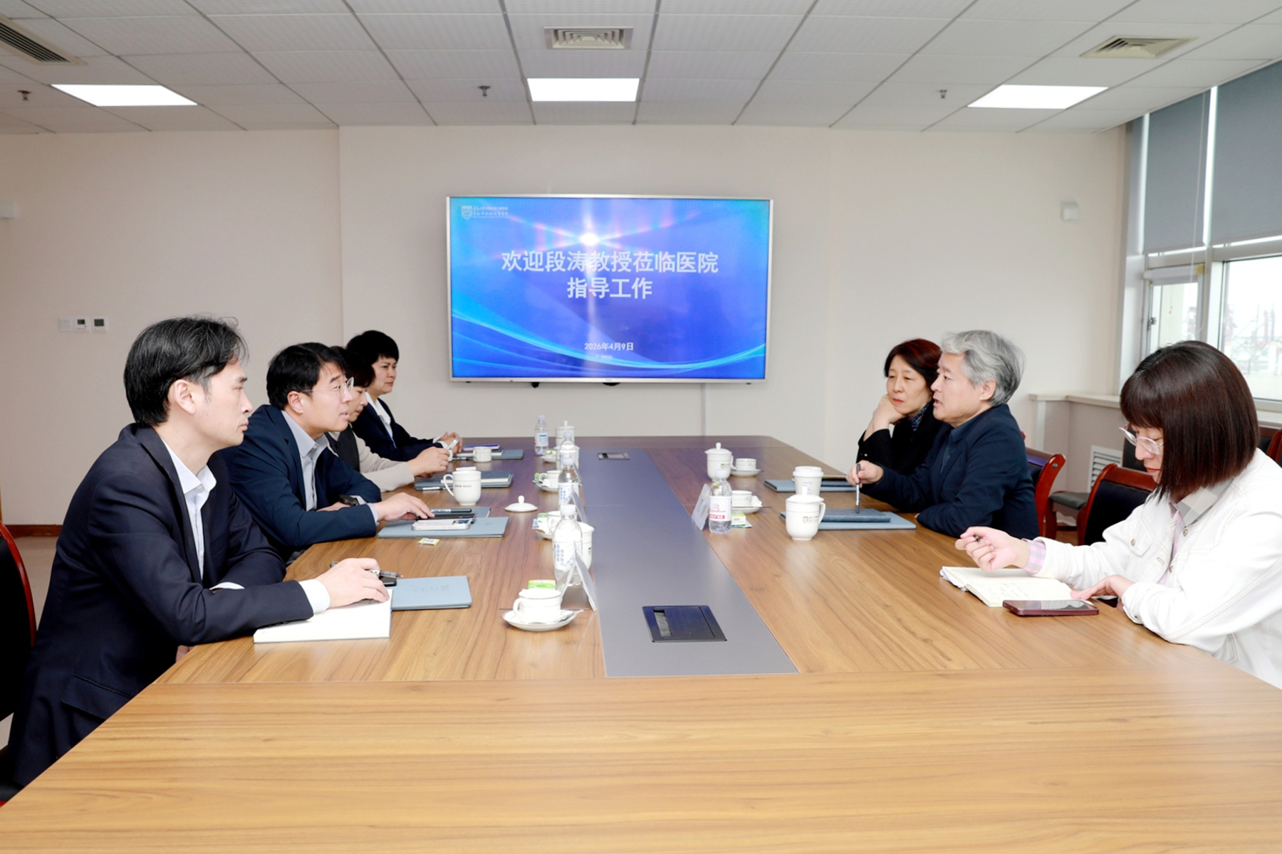 知名妇产科专家段涛教授来院调研工作