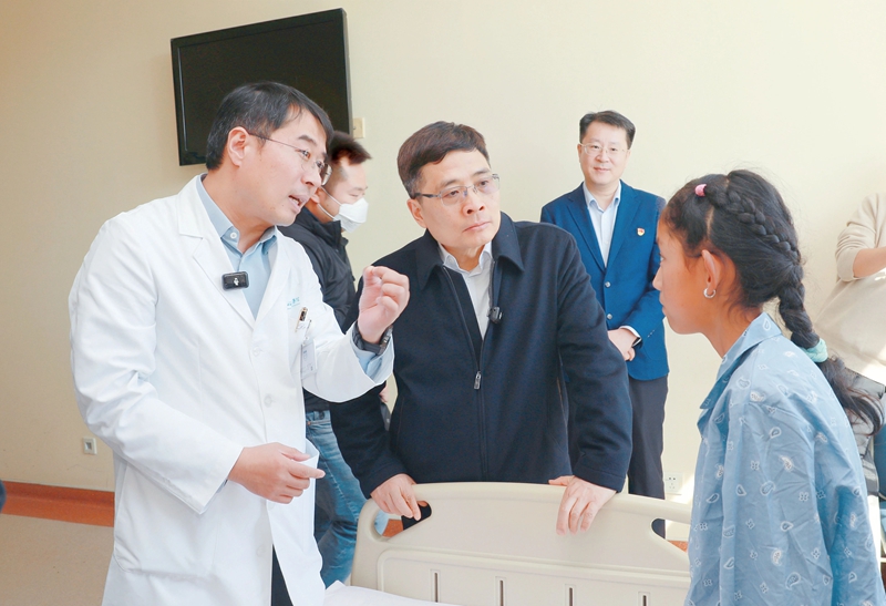 微信图片_2025-10-24_095634_752.jpg